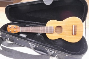 期間限定セール Gstring Ukulele ウクレレ 型番不明