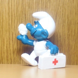 スマーフ　フィギュア　ケガ　医者　PVC　Smurf 　アメトイ　アメリカ　トイ