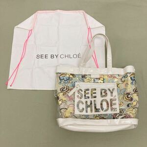 美品「SEE BY CHLOE」ショルダー トートバッグ カジュアル 大きめ ビニール製 旅行 アウトドア 海 ビーチ プール 透明 白 カラフル 花柄