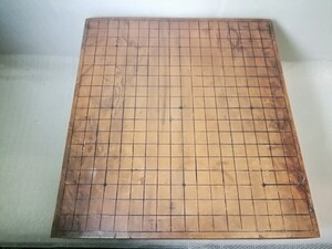  囲碁盤 脚付 盤厚み11cm 総重量約12.5kg 45ｃｍ×41.5ｃｍ/高さ19.5cm　へそ有 重量感あり。当時物　レトロ　現状渡し品