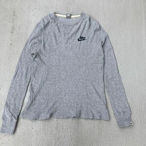 NIKE ナイキ　ロンT 長袖　ワッフル生地　カットソー　サーマル　胸ロゴ　古着　ストリート　ワンポイントロゴ　ストリート　春服