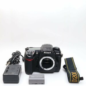 一眼レフカメラ　Nikon デジタル一眼レフカメラ D200 ボディ本体