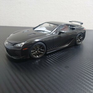 タミヤ レクサス LFA 1/24 塗装済み プラモデル 完成品