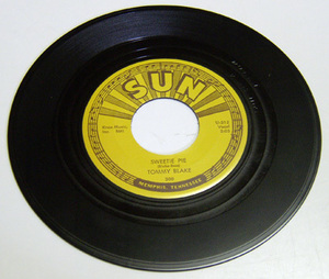 45rpm/ SWEETIE PIE - TOMMY BLAKE - I DIG YOU BABY / 50