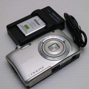 超美品 COOLPIX S2900 シルバー 即日発送 コンデジ Nikon 本体 あすつく 土日祝発送OK