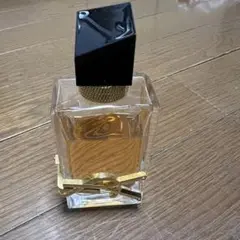 イヴ・サンローラン　リブレ　オードトワレ　50ml