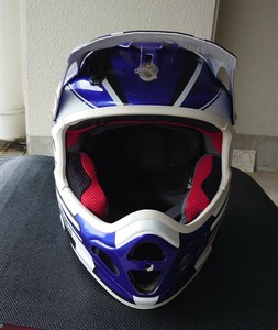 アライ Vcross４　Mサイズ ジャンク品