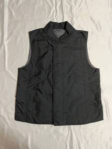 PLEATS PLEASE プリーツプリーズ　ベスト　ジレ　トップス　アーカイブ　ISSEY MIYAKE イッセイミヤケ　archive vest