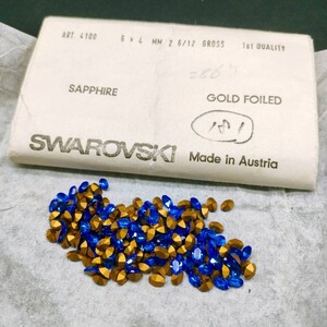 ☆ほぼ未使用 SWAROVSKI スワロフスキー ヴィンテージ ルース 4100 6×4MM 2 6/12gross sapphire サファイア 裸石 デコ R-30