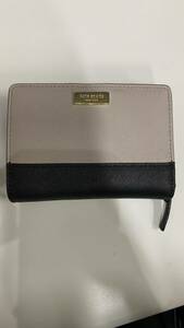 超美品 ケイトスペイド 二つ折り 財布 Kate spade WALLET バイカラー