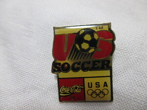 即決★USA　アメリカ　バルセロナオリンピック　バルセロナ五輪/サッカー　コカ・コーラ　ピンバッジ PINS ピンズ