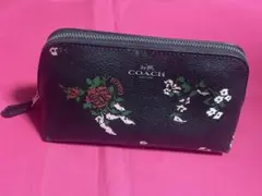 COACH コーチ　花柄　ポーチ　ブラック　レザー