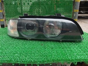 ★ BMW E39 5シリーズ 右ヘッドライト 前期 コーナーホワイト HID/キセノン (在庫No:A21554) (5013) ★