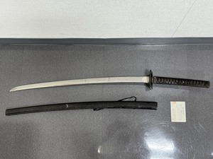 SM0606-8 2769【1円スタート】 武具　日本刀　長さ：二尺四寸八分　反り：五分　目釘穴：1個　銘文：表 相洲住正則　裏 無し　骨董