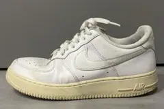 Nike Air Force 1 ホワイト スニーカー