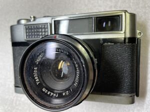 YASHICA M