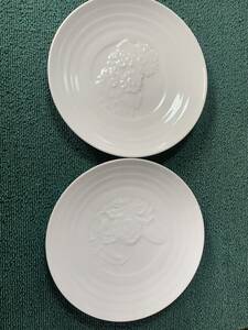 ☆ノリタケ　noritake　皿　白　２枚　花柄　中古・箱なし☆