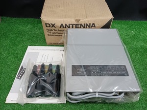 未使用品 DXアンテナ UHF帯共聴用 地デジブースター 30db型 SU-301A 【2】