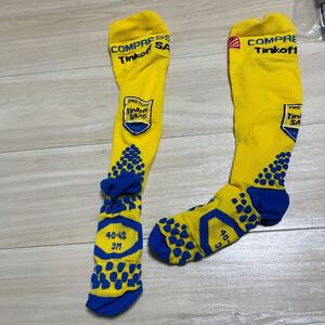 美品　プロ　チーム　Tinkoff ハイソックス　サイズ　40〜42