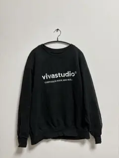 vivastudio トレーナー 黒 ロゴ入り