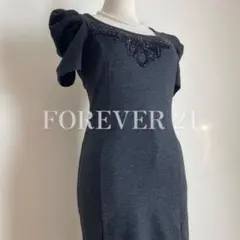 【大人気】 FOREVER 21 袖コンシャス ビジュータイトドレスワンピース