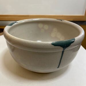 メダカ鉢　金魚鉢　睡蓮鉢　陶器　直径約30㎝　高さ約17㎝　陶磁器 リ-7