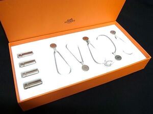 HERMES エルメス セリエ ハンギング セット カレ壁掛け用マグネット シルバー系 FB3157