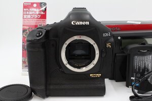 ＜＜新品充電器＆新品バッテリー（社外品）付き！！＞＞【並品】CANON キヤノン デジタル一眼レフカメラ EOS 1Ds MarkIII #LE2024854