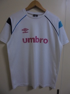 umbro アンブロ ロゴ ドライ Tシャツ