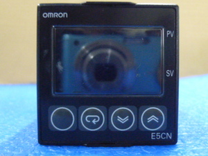 中古現状渡品 OMRON 温度調節器 E5CN-C2BT オムロン TEMPERATURE CONTROLLER