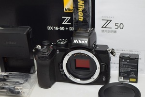 美品★Nikon ニコン Z 50 ボディ★元箱付・ショット数約200回