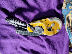 美品　ペツル アイディ PETZL ロッククライミング I