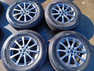 引き取り可】215/70/R16 Exceeder E07 ダークシルバー　DUNLOPスタッドレスタイヤタイヤホイール4本セット