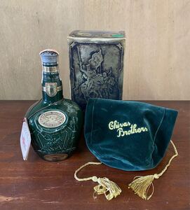 未開栓 CHIVAS ROYAL SALUTE 21 シーバスリーガル ロイヤルサルート 陶器ボトル 緑 スコッチ ウイスキー 古酒