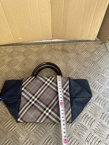 柏0506c　 トートバッグ ハンドバッグ 大容量 バッグ　ブランド品　中古　burberry バーバリー