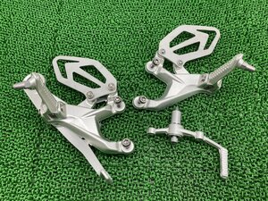 S1000RR ステップ 左右 7728307-01/7728308-02 BMW 純正 中古 7728307-01 7728308-02 シフトペダル ブレーキペダル コンディション良好