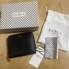 FURLA 二つ折り財布 黒 レザー 本体・箱・保存袋・タグ付き