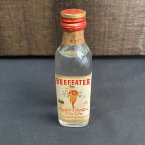 Miniature Beefeater London Distilled Dry Gin 47% ミニボトル 古酒　ジン　ビーフィター　47ml 未開栓