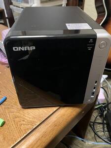  QNAP　TS-453BT3 4ベイ/8Gb Thunderbolt 3 + 10GbE NAS LANカード付　高性能　高速NASステーション