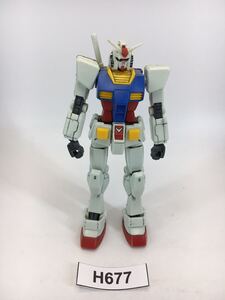 【即決】HG 1/144 RX-78-2 ガンダム リバイブ ガンプラ 完成品 ジャンク 同梱可 H677