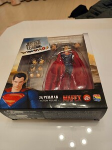 MAFEX No.057 SUPERMAN スーパーマン JUSTICE LEAGUE ジャスティス・リーグ アクションフィギュア/メディコムトイ/9090　展示品　手渡しOK