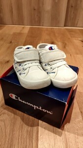 チャンピオン　Champion　ベビー　シューズ靴　ファーストシューズ　13,5センチ