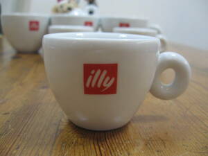 868.中古良品 illy イリー エスプレッソカップ 1客 ソーサー無し イタリア製 おしゃれなデザイン 小さくて可愛いです 同梱可能