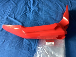 CRF250L MD47 2021～ 61200-K1T-J50ZA フロントフェンダー 赤 R292R 純正品 同梱割引