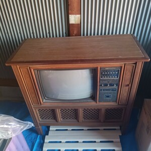 昭和レトロ 真空管テレビ 当時物 ブラウン管テレビ カラーテレビ Kido Color 直接引取り可　HITACHI