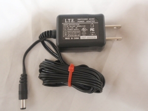 SWITCHING GFP101U-A320 ACアダプタ 3.3V 2A 送料180円