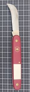 8645 VICTORINOX ビクトリノックス アーミーナイフ レッド アウトドア キャンプ スイス製 レッド