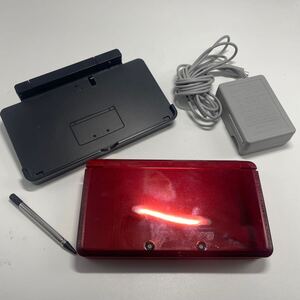 瀧511 美品 Nintendo 任天堂 ニンテンドー 3DS CTR-001 レッド 赤 充電器付 ニンテンドー3DS 中古