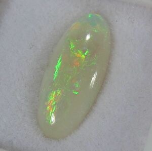 B　オパール④　ルース　宝石　蛋白石　シリカ　遊色　opal