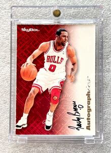 【直筆サイン】【美品】1996-97 Skybox Premium Autographics Black Ink Randy Brown ランディ ブラウン on card auto 直書き Bulls 希少